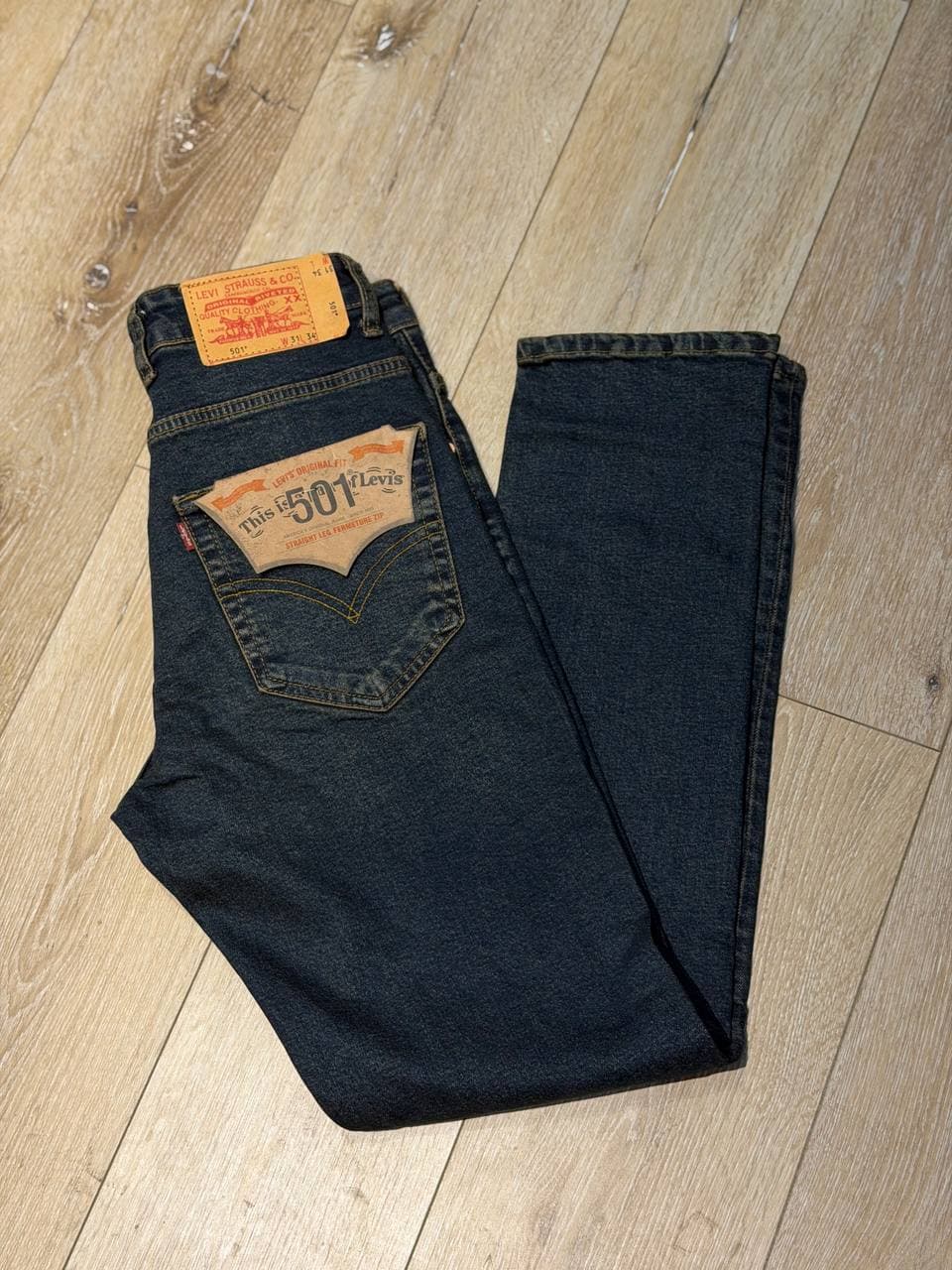 بنطلون LEVIS 501